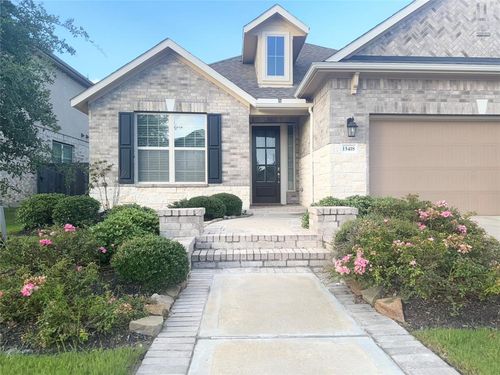 15418 Hill Country Oaks Ln, Cypress, TX, 77433-7292 | Card Image