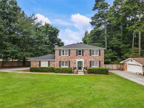 2247 Cherring Ln, Dunwoody, GA, 30338-5228 | Card Image