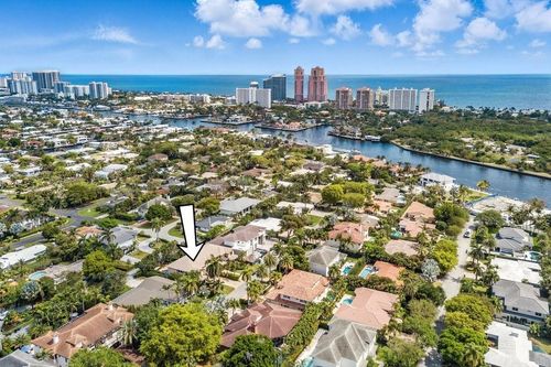 1-2743 Ne 20th Ct, Fort Lauderdale, FL, 33305-3609 | Card Image