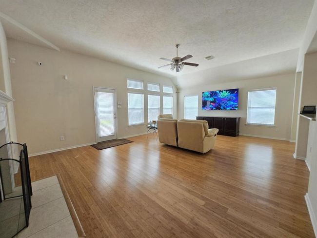17427 N Riata Lake Dr, House other with 3 bedrooms, 2 bathrooms and 2 parking in Cypress TX | Image 12