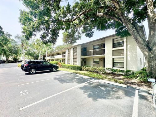 unit-c203-3048 Eastland Blvd, CLEARWATER, FL, 33761-4142 | Card Image