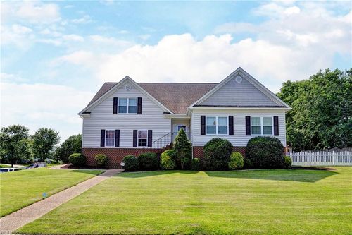 8436 Ashington Way, Williamsburg, VA, 23188-6628 | Card Image
