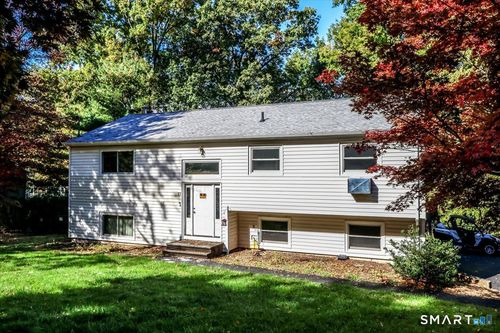17 Sterling Dr, New Milford, CT, 06776-2208 | Card Image