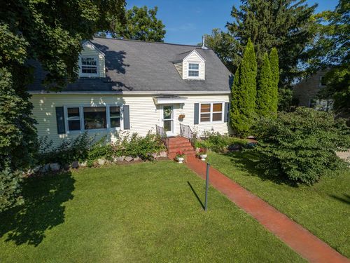 15 N Western Avenue, Deerfield, WI, 53531 | Card Image