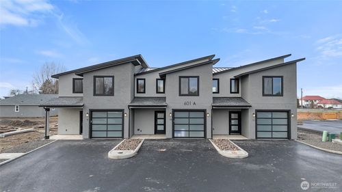 bldg-b-601 S Dorsing St, Moses Lake, WA, 98837-4066 | Card Image