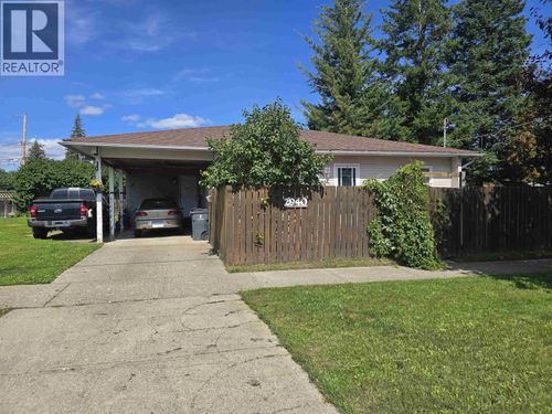 2940 2nd Ave, Prince George, BC, V2M1E8 | Card Image