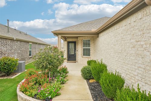 7665 Parade Dr, Aubrey, TX, 76227-2145 | Card Image