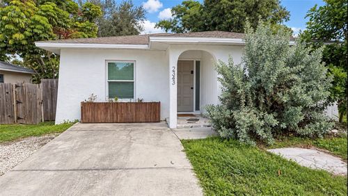 2343 Eugene St, SARASOTA, FL, 34231-6815 | Card Image