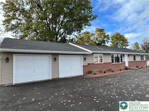 310 E Fairmount St, Coopersburg, PA, 18036-1507 | Card Image