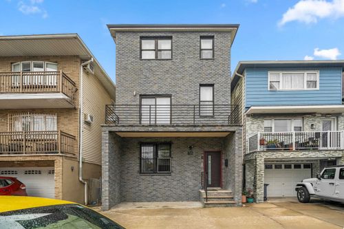 3-138 76th St, North Bergen, NJ, 07047 | Card Image