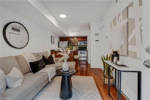 632-38 Western Battery Rd, Toronto, ON, M6K3N9 | Card Image