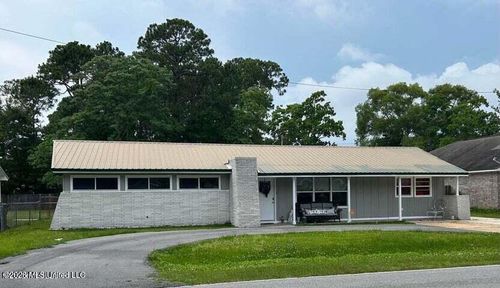 3117 Beachview Drive, Ocean Springs, MS, 39564 | Card Image