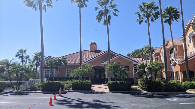 Clubhouse | Image 38