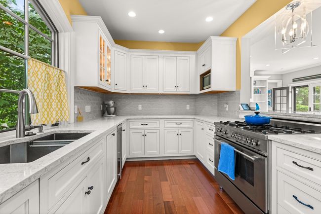UNIT-4 - 162 Mill Pond Way, Condo with 3 bedrooms, 3 bathrooms and null parking in Portsmouth NH | Image 26