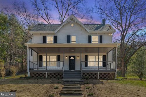 5251 Sperryville Pike, BOSTON, VA, 22713-1748 | Card Image