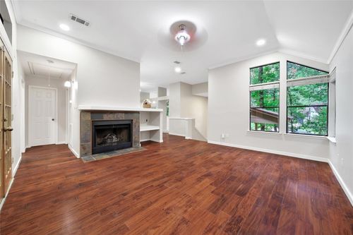 34 W Trace Creek Dr, The Woodlands, TX, 77381-4519 | Card Image
