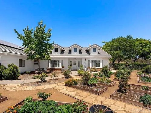 2090 Quail Meadow Rd, Ramona, CA, 92065-7674 | Card Image