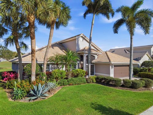 7170 Falls Rd E, Boynton Beach, FL, 33437-6329 | Card Image