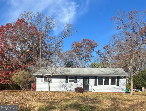 24 Hartz Dr, BRIDGETON, NJ, 08302-4427 | Card Image