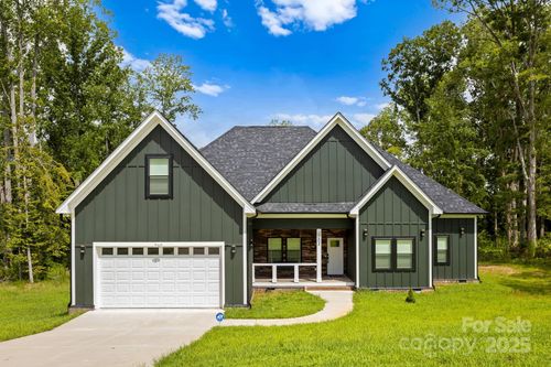 2002 Plain Field Dr, Bessemer City, NC, 28016-6771 | Card Image