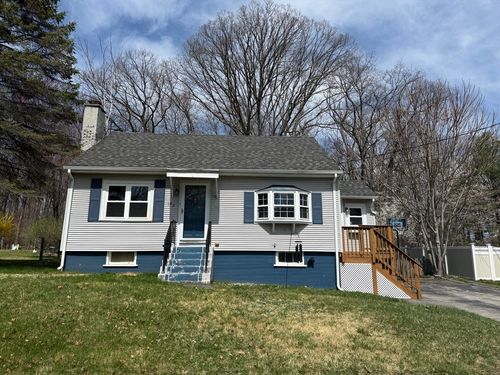 43 Manor Rd, Shrewsbury, MA, 01545-2224 | Card Image