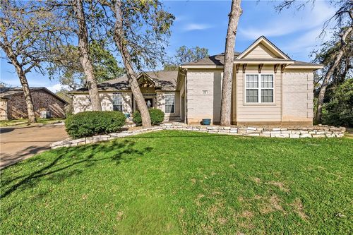 22 Golfview Dr, Hilltop Lakes, TX, 77871 | Card Image