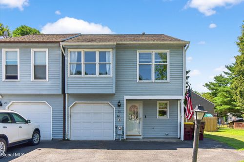 25 Westchester Dr, Clifton Park, NY, 12065-7512 | Card Image