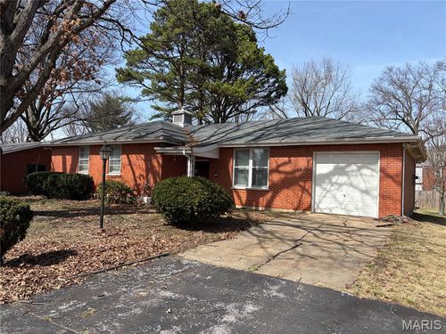 1125 Soria St, Saint Louis, MO, 63138-3149 | Card Image