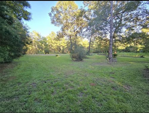 654 The Ole Don Rd, Livingston, TX, 77351-5097 | Card Image