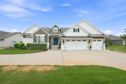2981 N Gulf Breeze Cir, Wichita, KS, 67205-1128 | Card Image