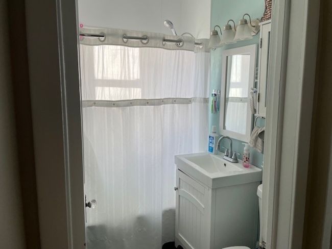 537 W 9 Th St N, Home with 2 bedrooms, 1 bathrooms and null parking in Newton IA | Image 11