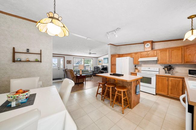 61738 Lake View Dr, House other with 3 bedrooms, 2 bathrooms and null parking in Cassopolis MI | Image 14
