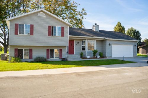 112 Seminole Cir, Jerome, ID, 83338-6484 | Card Image