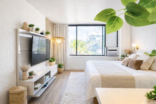 709-444 Niu St, Honolulu, HI, 96815-1800 | Card Image