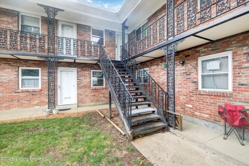 18-198 Crescent Ave, Louisville, KY, 40206-1576 | Card Image