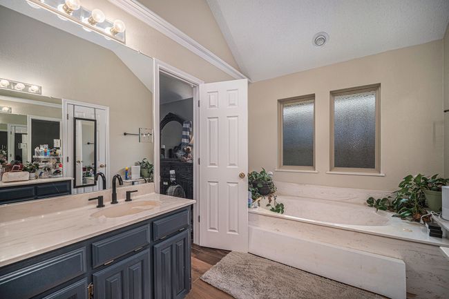 5501 Gateway Ln, House other with 3 bedrooms, 3 bathrooms and null parking in Arlington TX | Image 18