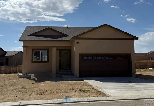 6025 Harper Ln, Pueblo, CO, 81008 | Card Image