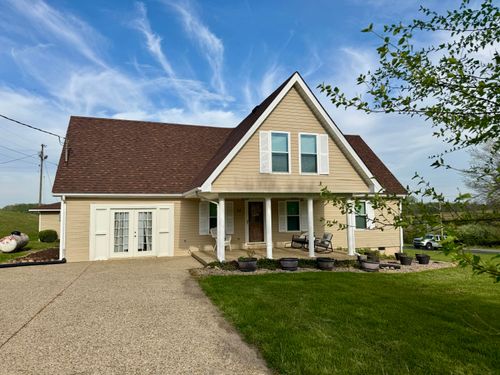32 Ricky Dr, Russell Springs, KY, 42642-4157 | Card Image
