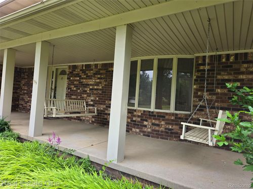 6995 Allen Hill Ct, Clarkston, MI, 48348-2801 | Card Image