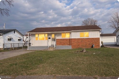 4617 Andover Ave, Lorain, OH, 44055-3524 | Card Image