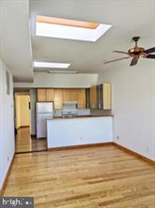 unit-3-1203 Green St, PHILADELPHIA, PA, 19123-3548 | Card Image