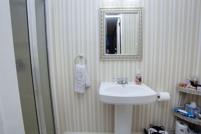 First floor full bath | Image 21