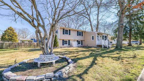 1110 Breakers Ave, Absecon, NJ, 08201-1402 | Card Image