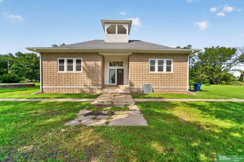 984 Wilson Ave, Ashland, NE, 68003-6015 | Card Image