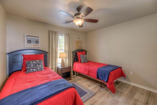 220 Harbor Dr, House other with 3 bedrooms, 2 bathrooms and 2 parking in Onalaska TX | Image 15