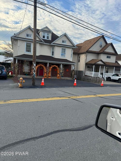 239-241 Belmont Street, Carbondale, PA, 18407 | Card Image