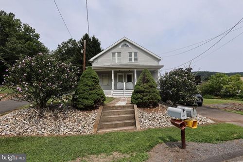 225 Shultz Rd, PINE GROVE, PA, 17963-8632 | Card Image