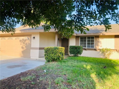 14568 May Ln, Moreno Valley, CA, 92553-7104 | Card Image