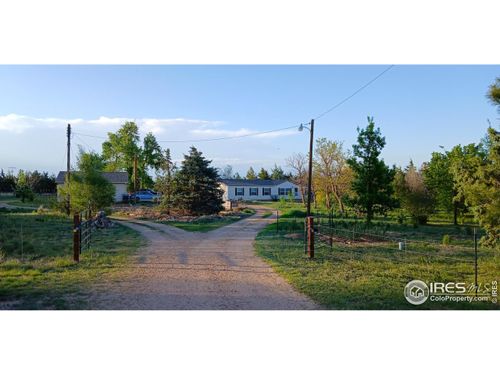 9021 County Road U.5, Weldona, CO, 80653-7701 | Card Image
