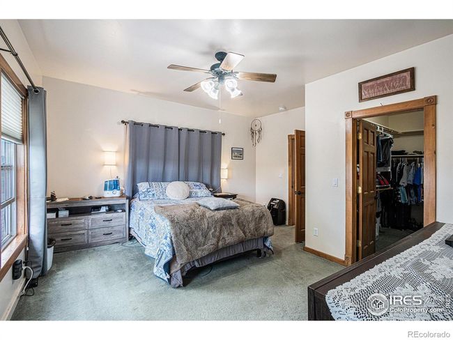 Main floor primary | Image 12